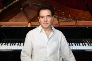 Luciano Alves gravando no Estúdio Zaga, RJ