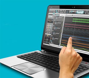 Tocando na tela do computador - software Sonar