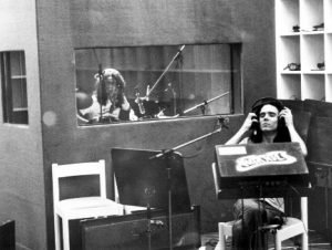 Rui Motta e Luciano Alves - Mutantes gravando em Milão, 1977